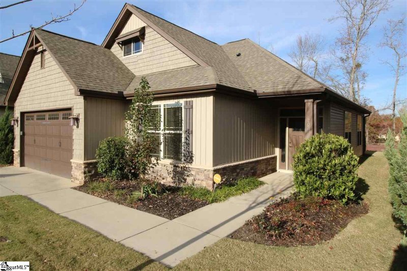 Property image 2 at 203 Windthistle Drive, Greenville, SC 29615