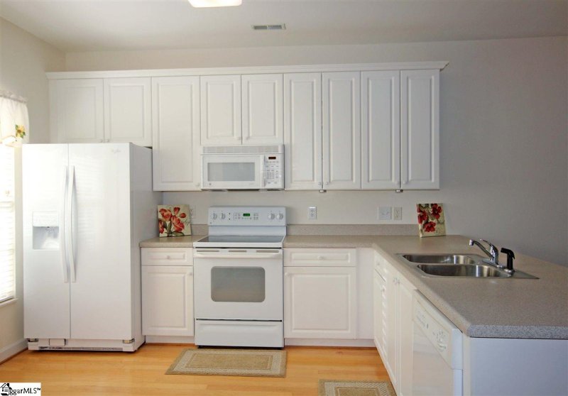 Property image 5 at 44 RIDGESTONE Circle, Mauldin, SC 29662