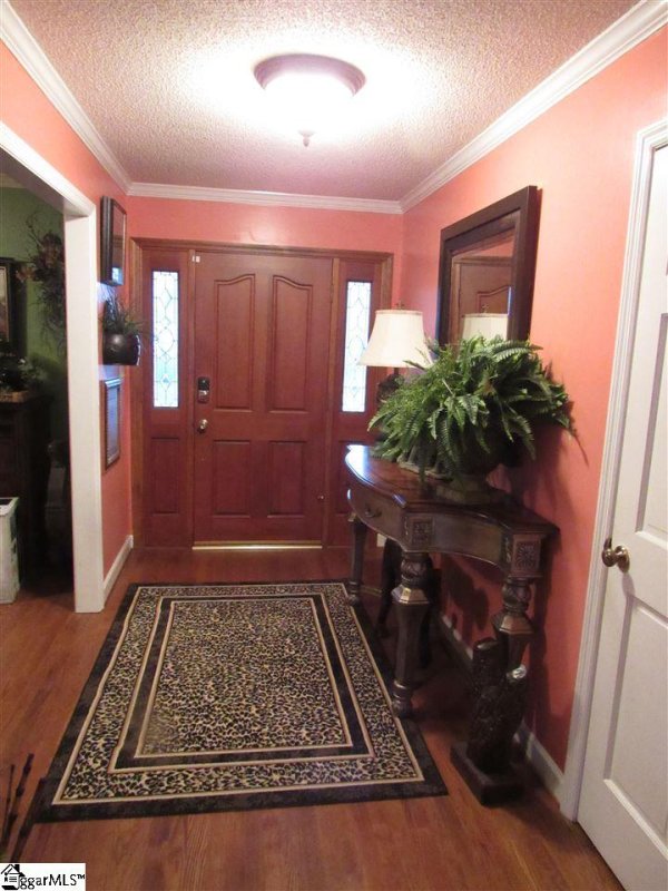 Property image 2 at 408 Thornhill Drive, Spartanburg, SC 29301