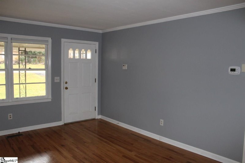 Property image 3 at 25 Pinehurst Street, Taylors, SC 29687