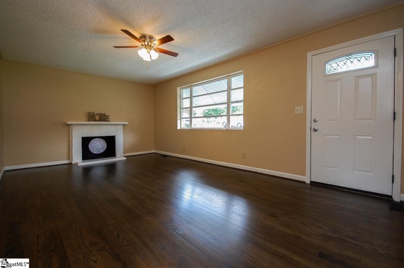 Property image 4 at 18 LERMANN Drive, Greenville, SC 29605-5031