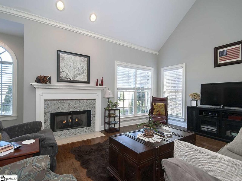 Property image 3 at 108 Green Arbor Lane, Greenville, SC 29615