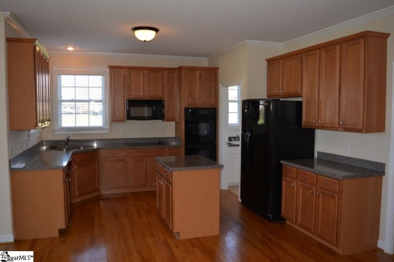 Property image 5 at 700 Dills Farm Way, Greer, SC 29651