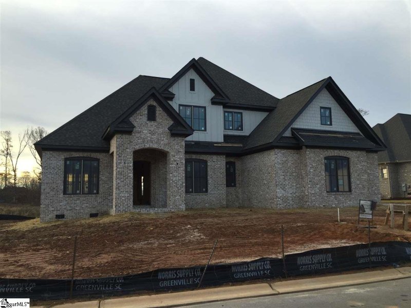 23 Maxwell Farm Drive