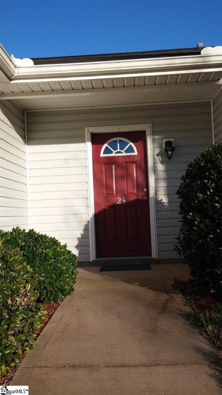 Property image 5 at 23 Landing Lane, Simpsonville, SC 29681