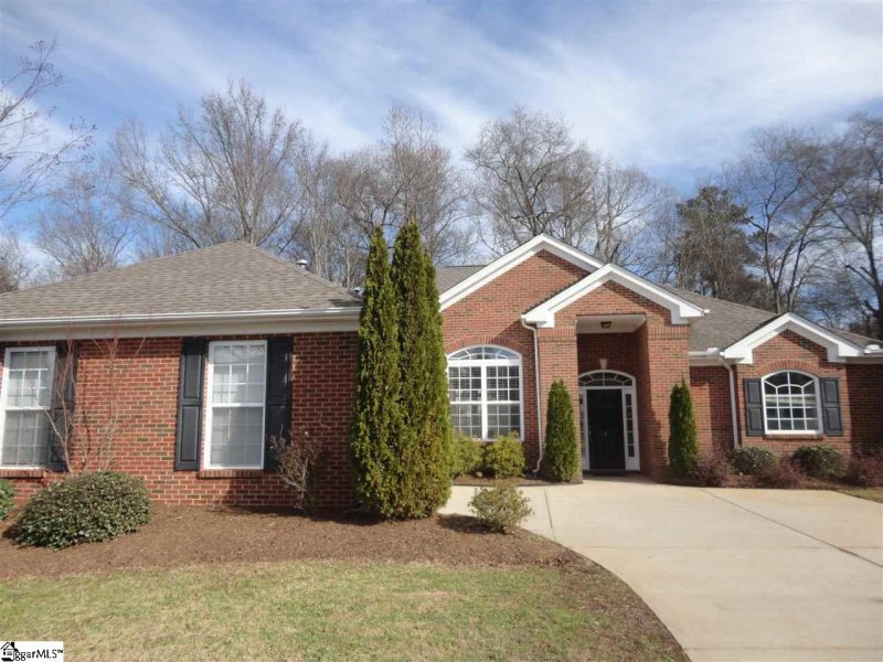 Property image 3 at 8 MacIntyre Street, Simpsonville, SC 29680