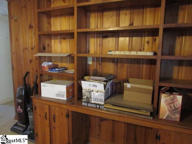 Property image 4 at 135 Saratoga Avenue, Spartanburg, SC 29302