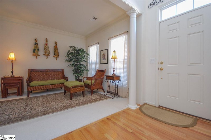 Property image 5 at 1120 Carriage Park Circle, Greer, SC 29650