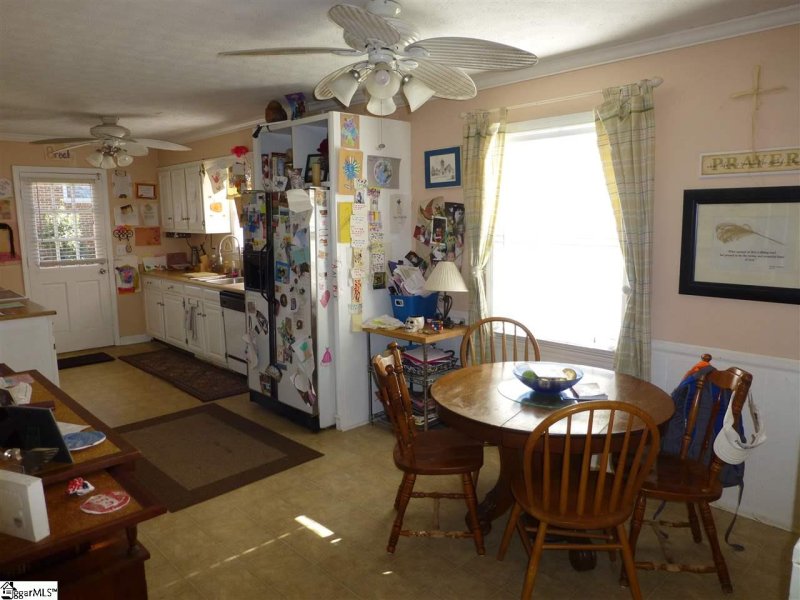 Property image 5 at 6 Chesapeake Court, Taylors, SC 29687