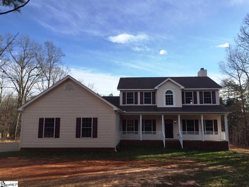 209 Grandwood Boulevard