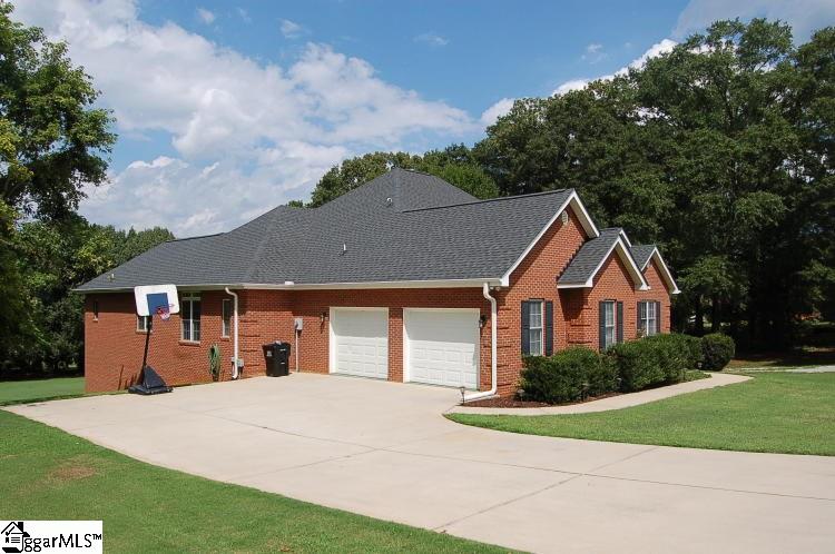 Property image 2 at 118 Charping Lane, Anderson, SC 29621