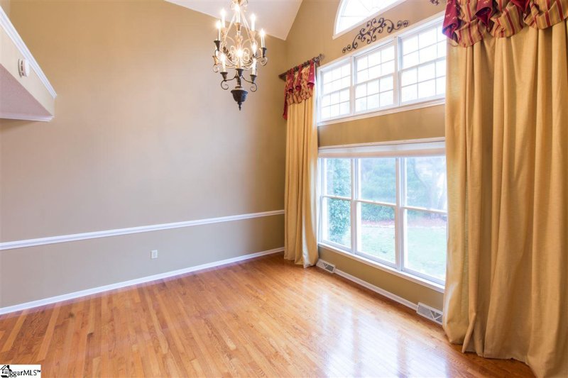 Property image 3 at 116 Emerald Way, Simpsonville, SC 29681