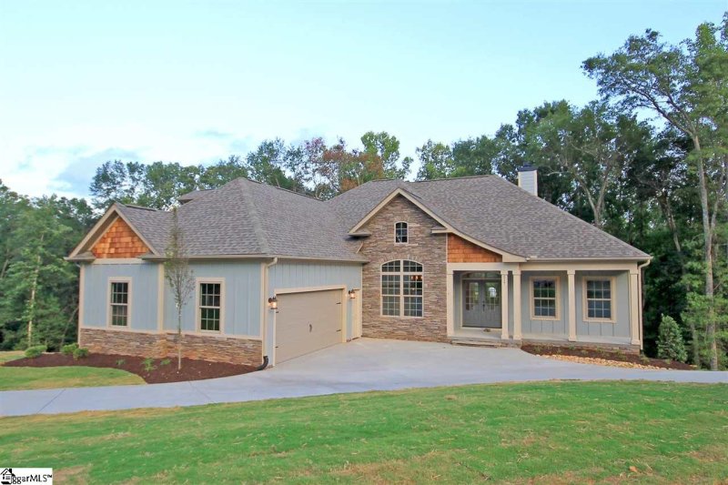 217 Pleasantwater Court