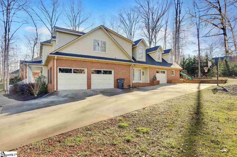 Property image 4 at 1025 Westbrooke Lane, Easley, SC 29642