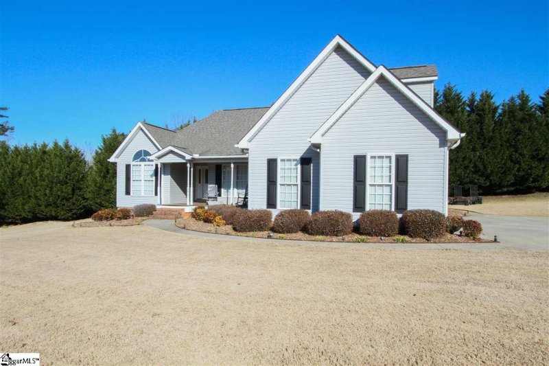 Property image 2 at 100 Stone Meadow Way, Easley, SC 29642