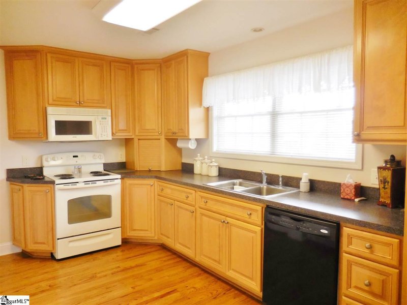 Property image 5 at 113 Baldwin Place, Easley, SC 29642