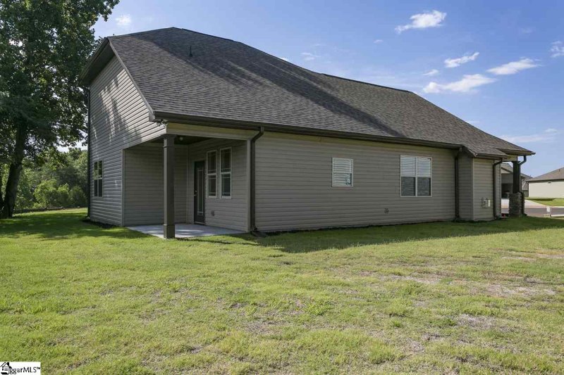 Property image 4 at 337 Linden Hall Lane, Easley, SC 29640