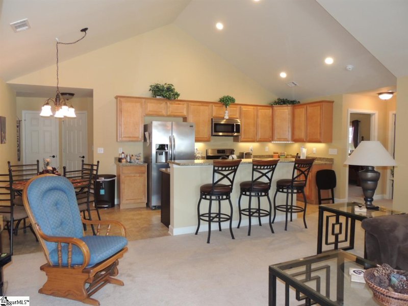 Property image 3 at 167 Ravines Lane, Spartanburg, SC 29301