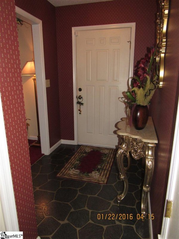 Property image 4 at 105 Amberwood Lane, Mauldin, SC 29662