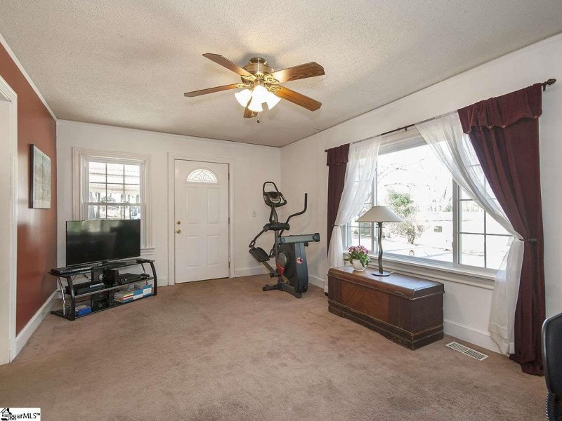 Property image 3 at 310 Pisgah Drive, Greenville, SC 29609