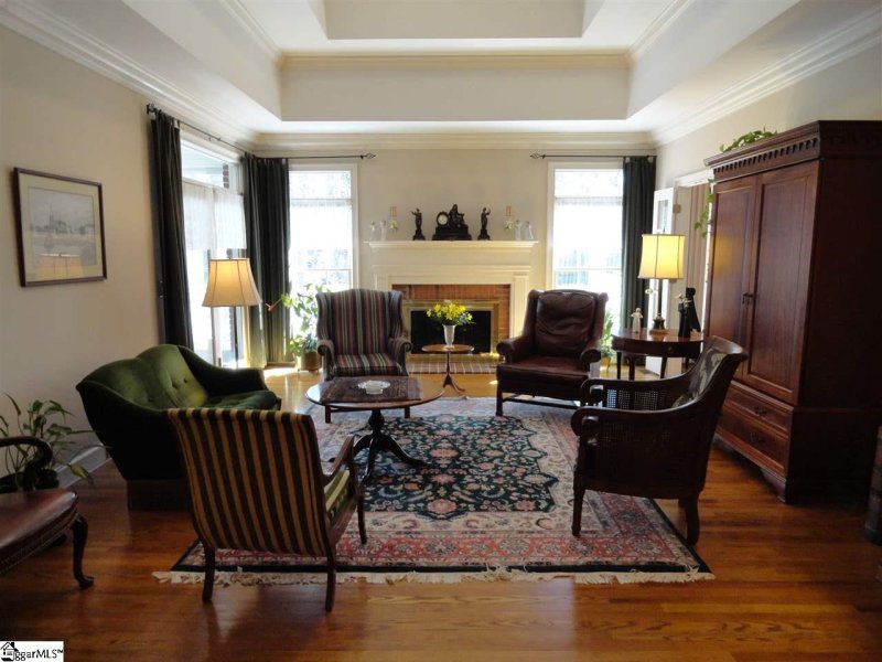 Property image 2 at 4 Terra Woods Lane, Greenville, SC 29615