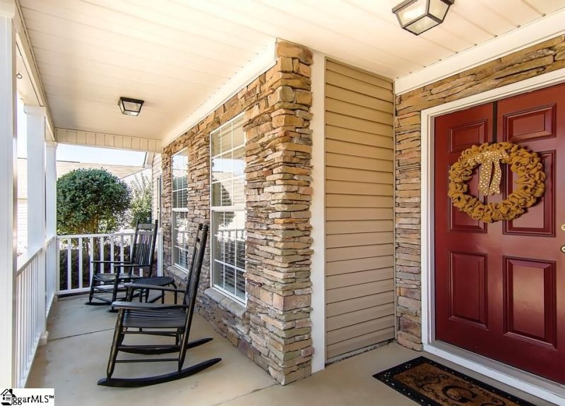 Property image 2 at 407 Revis Creek Court, Simpsonville, SC 29681