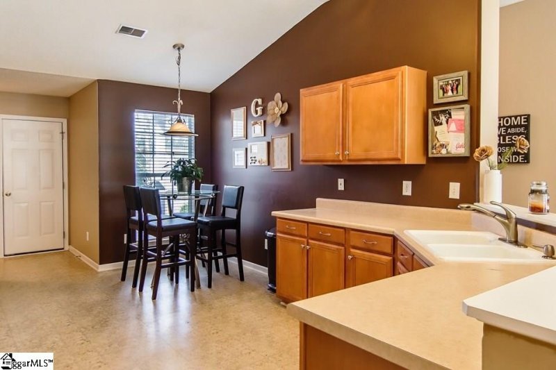 Property image 4 at 407 Revis Creek Court, Simpsonville, SC 29681