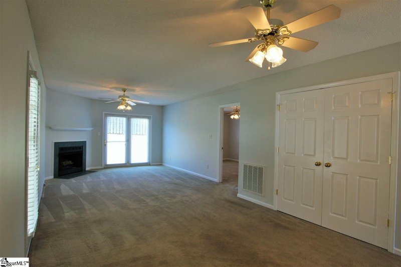Property image 2 at 710 Larado Court, Moore, SC 29369