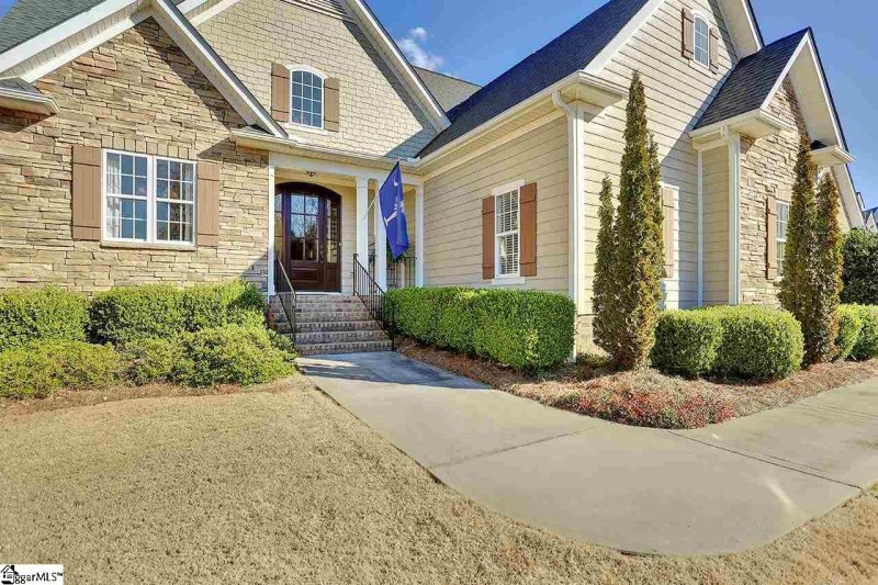 Property image 2 at 211 Benjamine Perry Court, Simpsonville, SC 29681