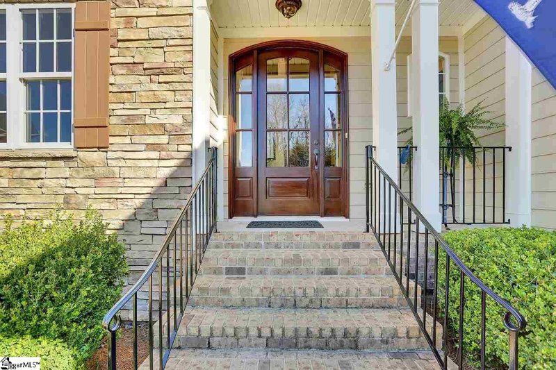 Property image 3 at 211 Benjamine Perry Court, Simpsonville, SC 29681