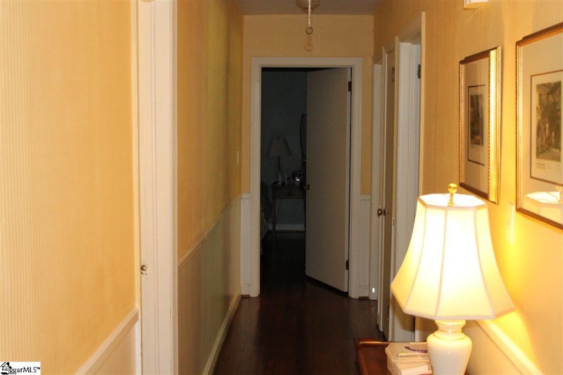 Property image 4 at 34 Ivy Trail, Greenville, SC 29615