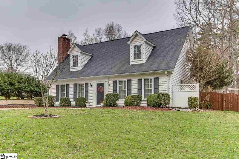 Property image 3 at 209 Yorktown Court, Easley, SC 29642