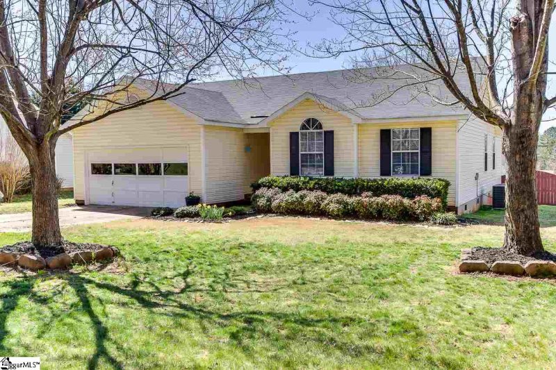 Property image 2 at 228 Furr Road, Piedmont, SC 29673