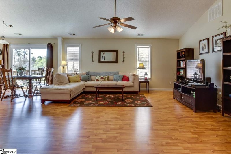 Property image 3 at 228 Furr Road, Piedmont, SC 29673