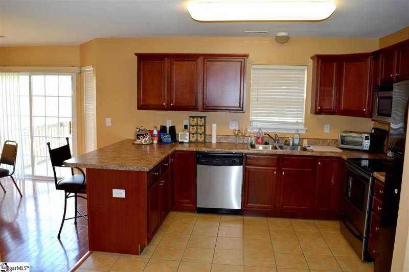 Property image 5 at 515 N Hampton Meadows Drive, Lyman, SC 29365