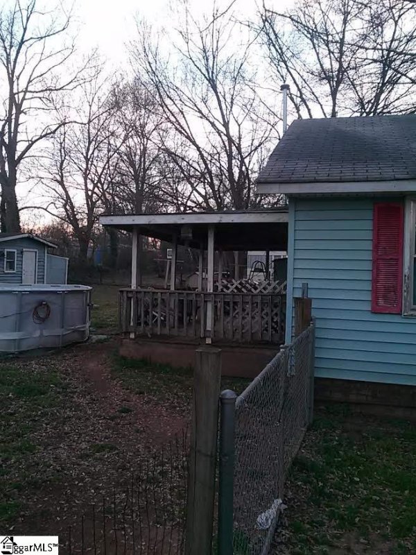 Property image 2 at 407 Highlawn Avenue, Greenville, SC 29617