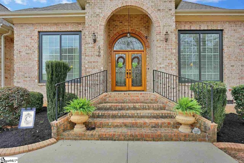 Property image 2 at 660 Breckenwood Drive, Spartanburg, SC 29301
