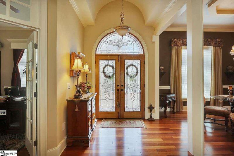 Property image 3 at 660 Breckenwood Drive, Spartanburg, SC 29301