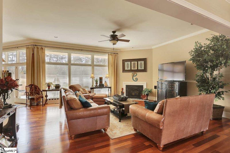 Property image 5 at 660 Breckenwood Drive, Spartanburg, SC 29301