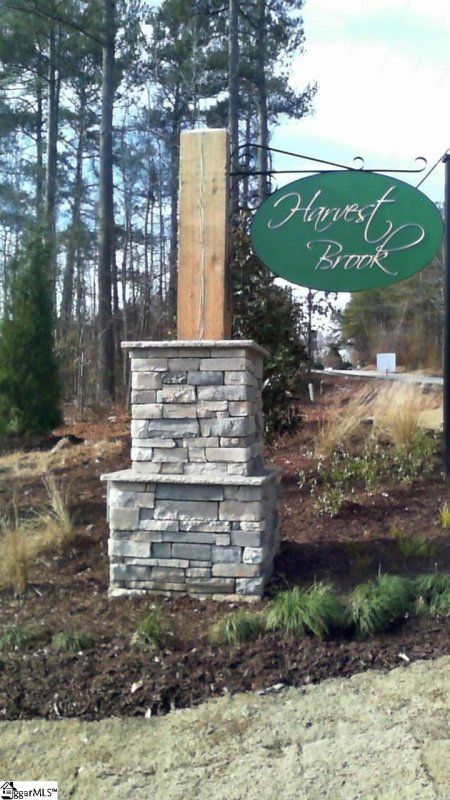 Property image 2 at 157 Harvest Brook Way, Spartanburg, SC 29301