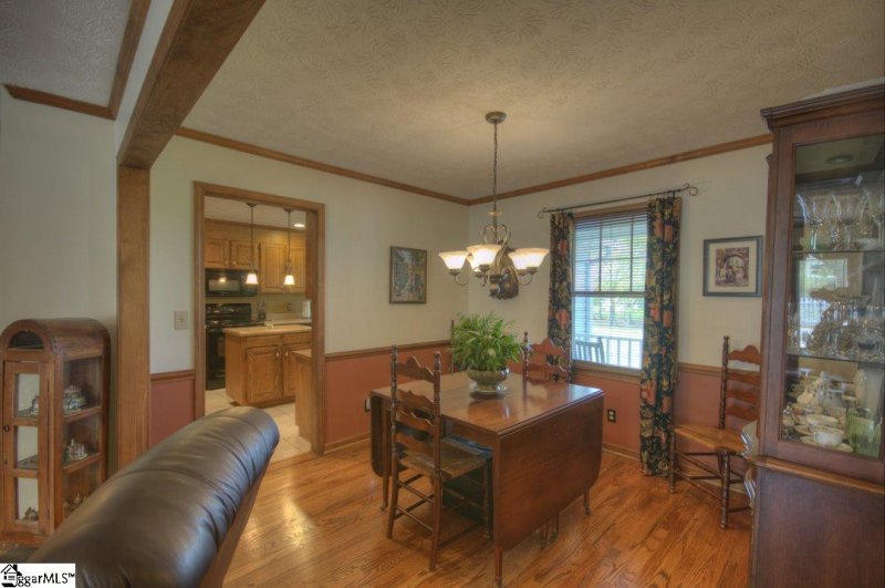 Property image 5 at 102 Ridge Way, Simpsonville, SC 29680