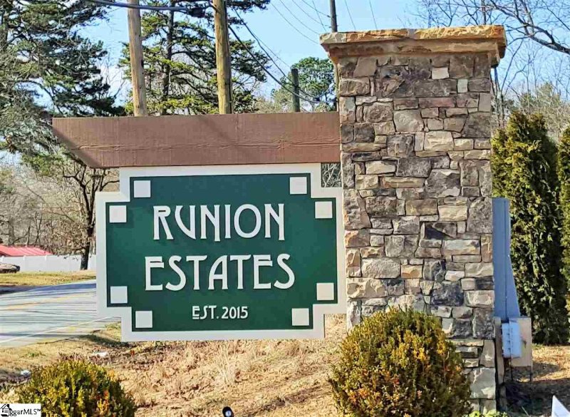 Property image 4 at 5 Rolling Creek Court, Taylors, SC 29687