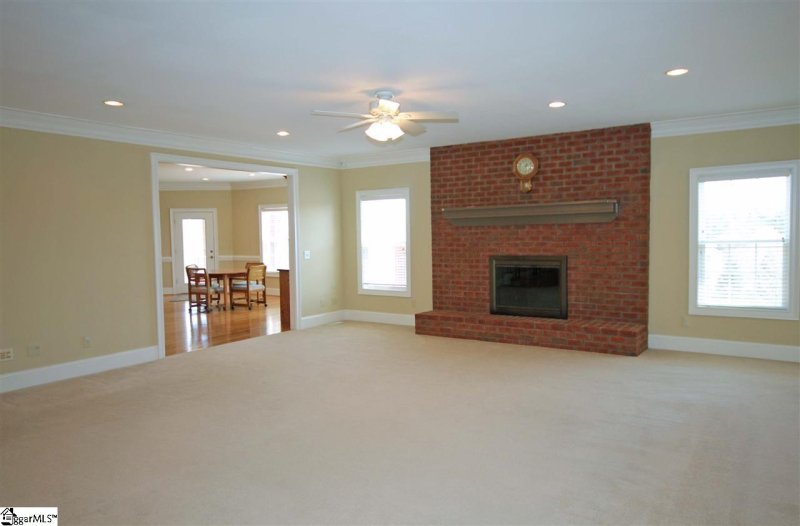 Property image 5 at 107 BRUCE MEADOW Drive, Simpsonville, SC 29681