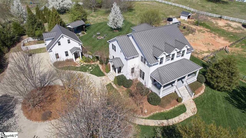 Property image 3 at 303 Bruce Farm Circle, Simpsonville, SC 29681