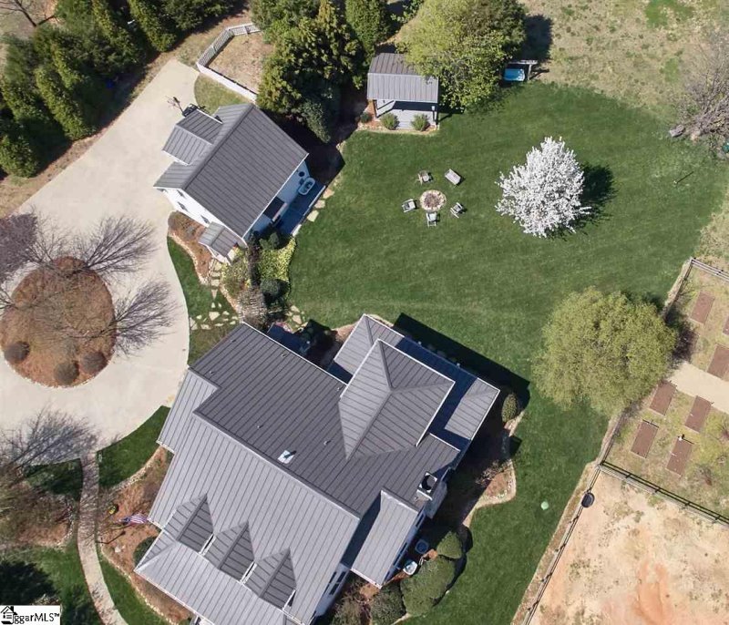 Property image 4 at 303 Bruce Farm Circle, Simpsonville, SC 29681