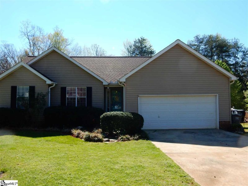 Property image 3 at 250 Jacqueline Road, Piedmont, SC 29673