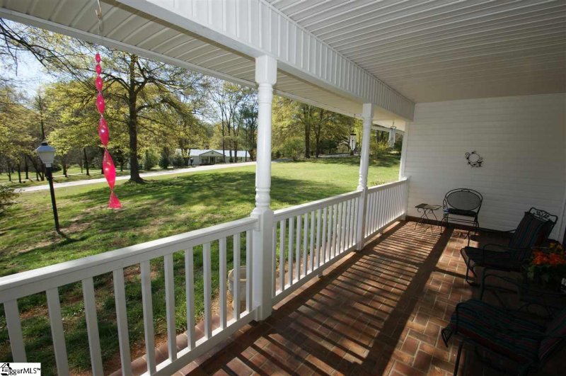 Property image 3 at 301 Tar Boulevard, Greenville, SC 29605