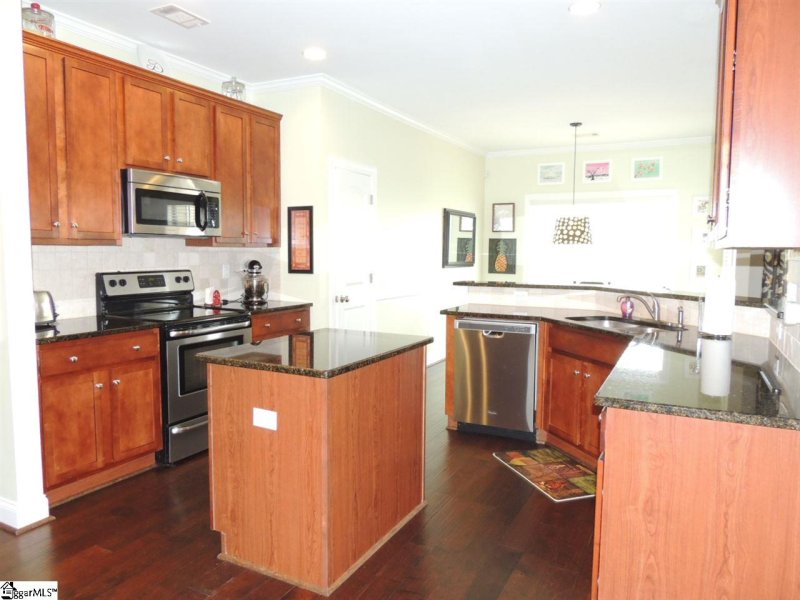 Property image 3 at 530 Hunting Bow Lane, Duncan, SC 29334