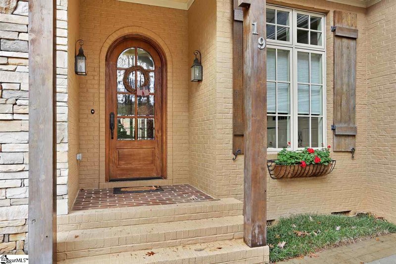 Property image 2 at 19 Thistle Brook Court, Greenville, SC 29615