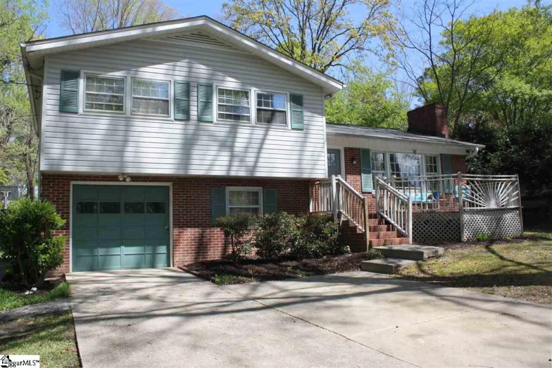Property image 2 at 109 Forestdale Drive, Taylors, SC 29687-3727